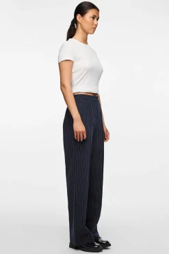 Pantalón de rayas