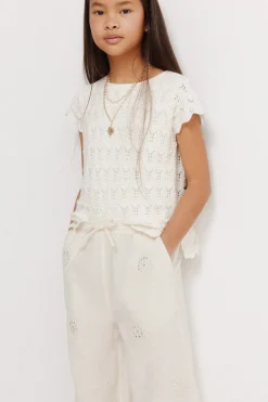 Pantal&oacute;n fluido con bordados ni&ntilde;a