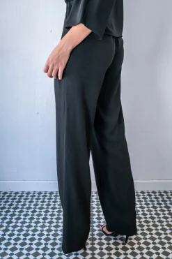 Pantal&oacute;n Palazzo