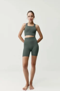 Pantalones cortos deportivos Eris verde