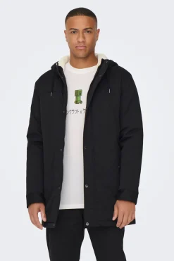 Parka con capucha