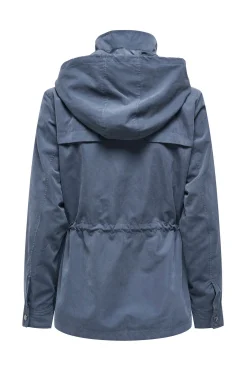 Parka corta con capucha