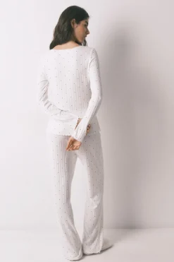 Pijama largo canal&eacute; blanco estampado estrellas