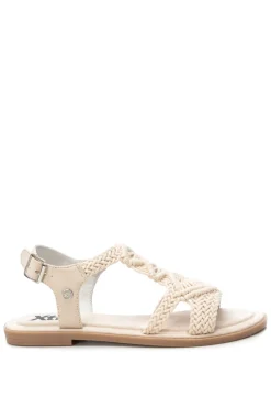 Sandalia estilo macram&eacute;