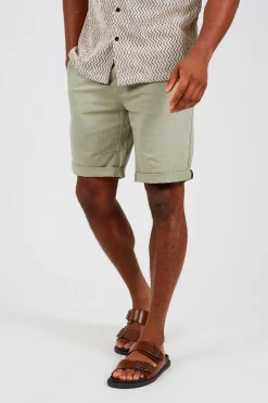 Short b&aacute;sico con cinco bolsillos