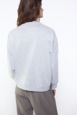 Sudadera slowlove oversize