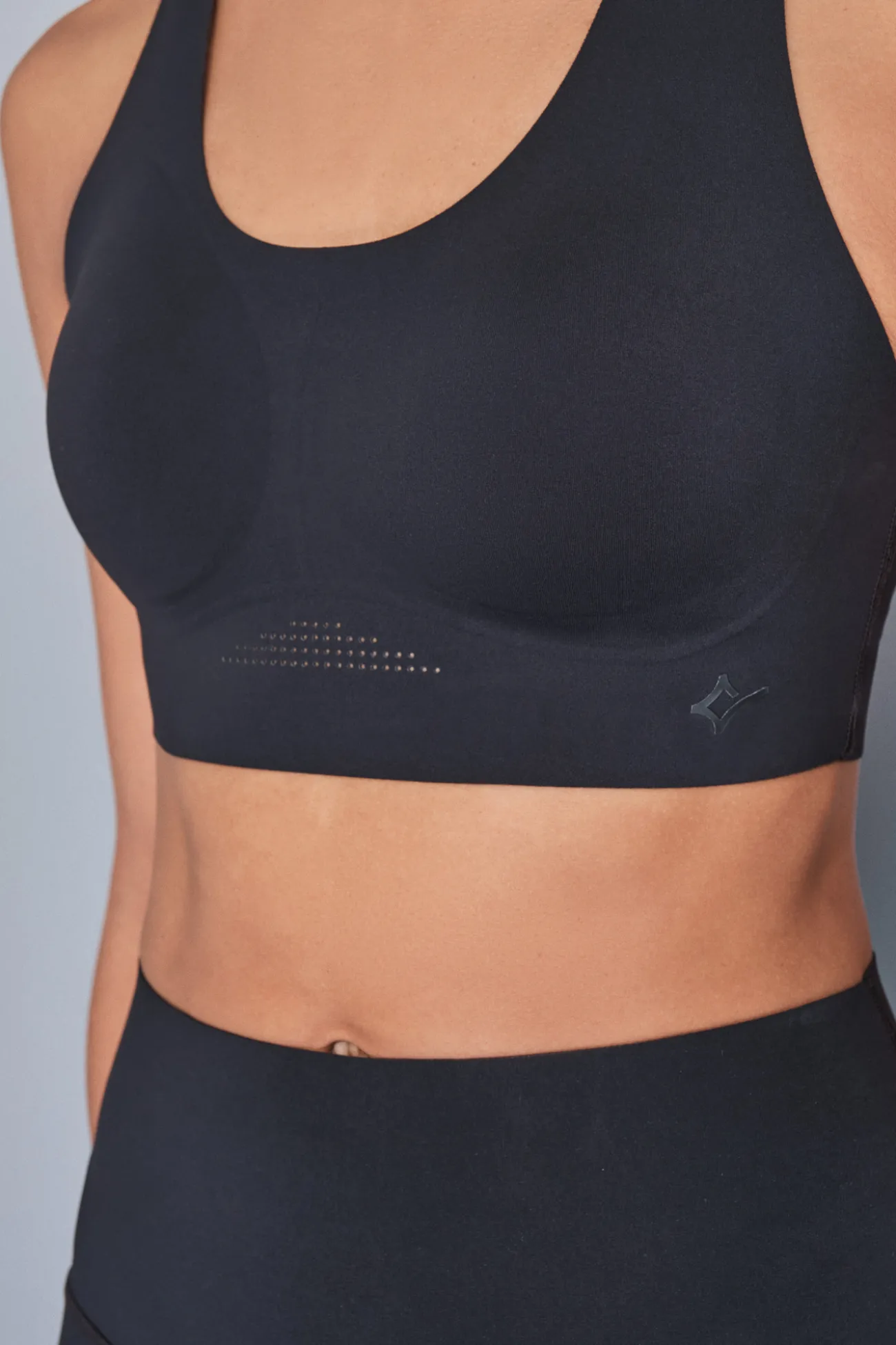Sujetador deportivo COMPRESSIVE negro