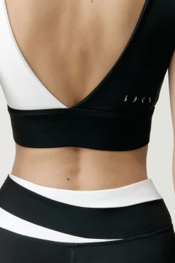 Top deportivo Kate negro/blanco