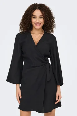 Vestido corto cruzado