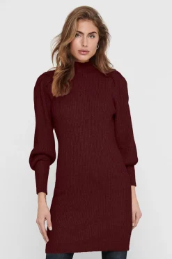 Vestido corto de canal&eacute;