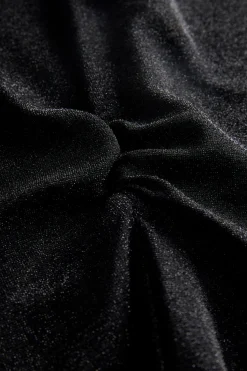 Vestido corto escote barco