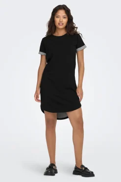 Vestido de manga corta y cuello redondo