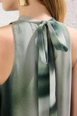 Vestido maxi flu&iacute;do