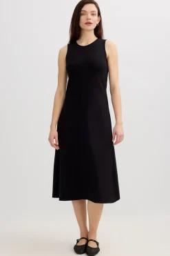 Vestido midi nudo