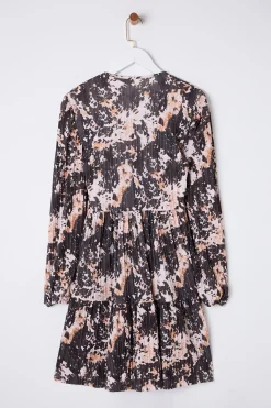 Vestido mini con volantes