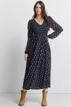 Vestido volante escote