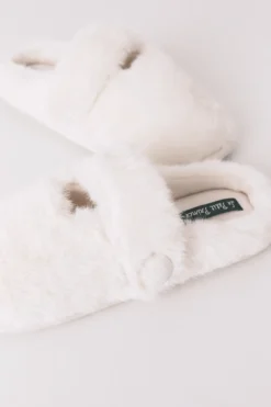 Zapatillas casa mercedita pelo blancas