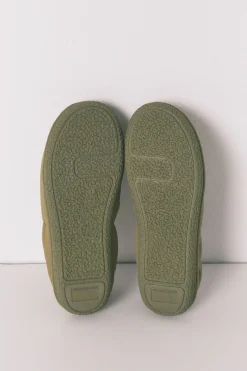 Zapatillas casa mocas&iacute;n verde