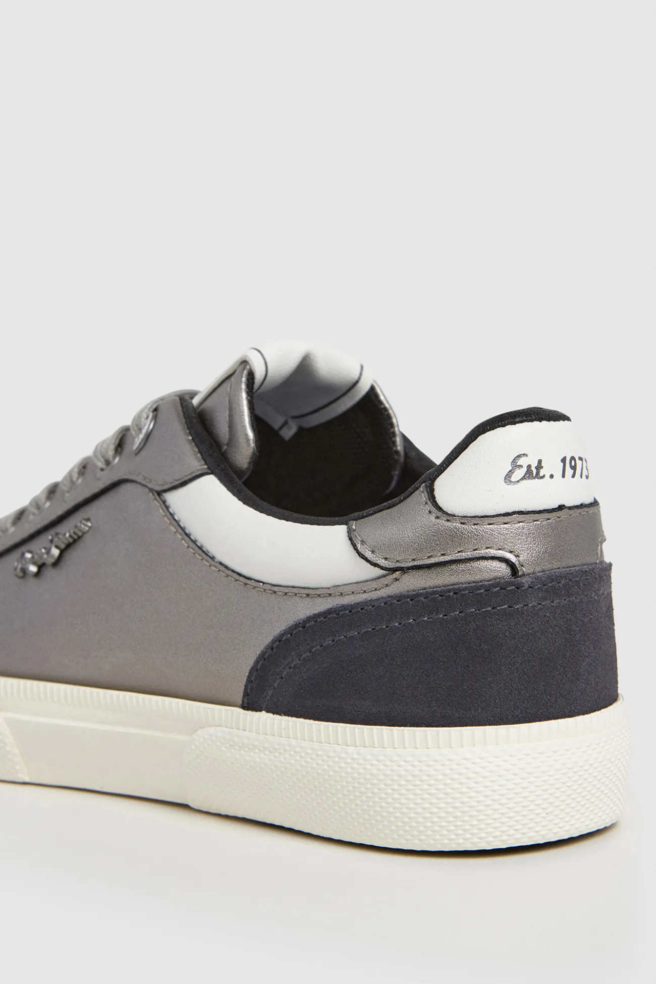 Zapatillas Clásicas Metalizadas