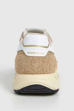 Zapatillas Con Detalles En Ante
