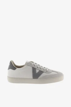 Zapatillas de efecto piel