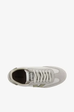 Zapatillas de efecto piel