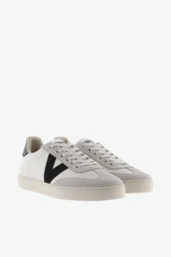 Zapatillas de efecto piel