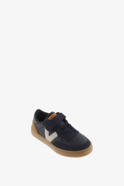 Zapatillas deportivas de ni&ntilde;os con piezas en contraste y cord&oacute;n el&aacute;stico