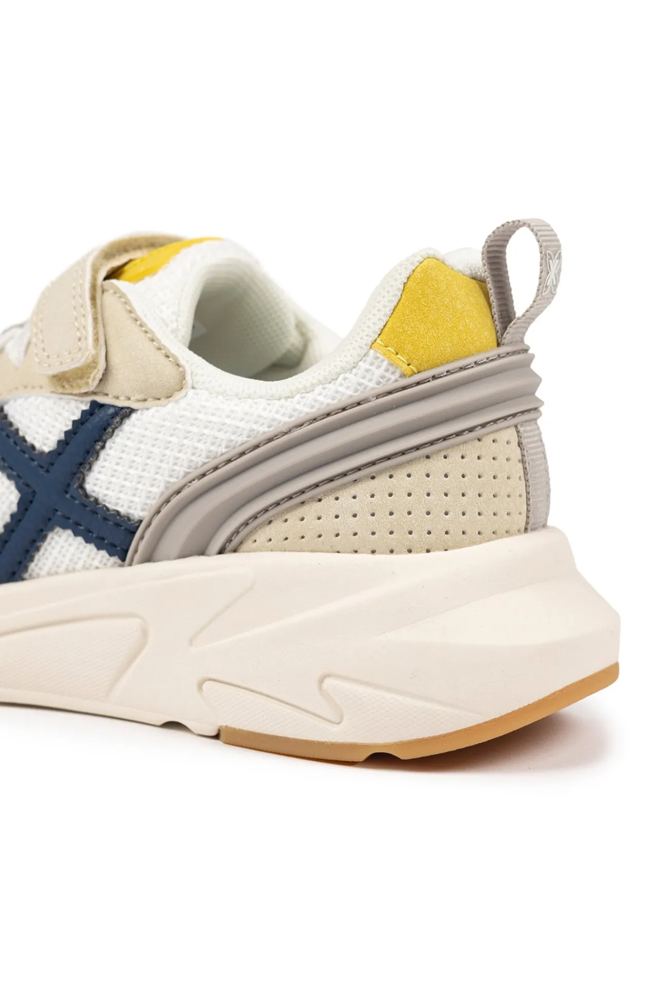Zapatillas Mini Track 121