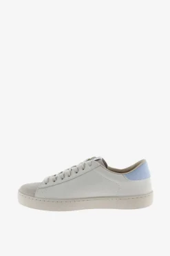 Zapatillas piel puntera serraje